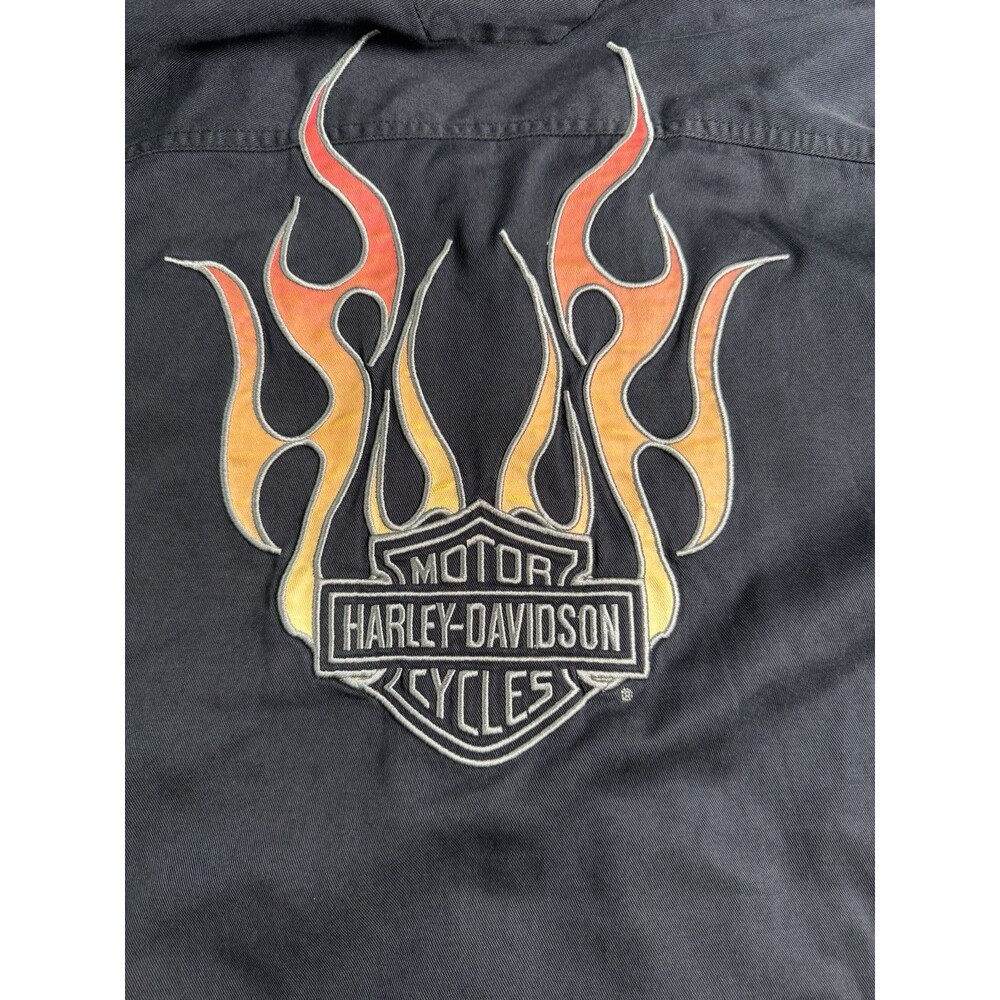 Harley Davidson Large Black Short Sleeve Button Shirt Embroidered Flames on Back